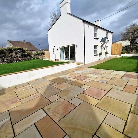 Charming Cottage Close To M4 Bridgend Bridgend  Exterior foto